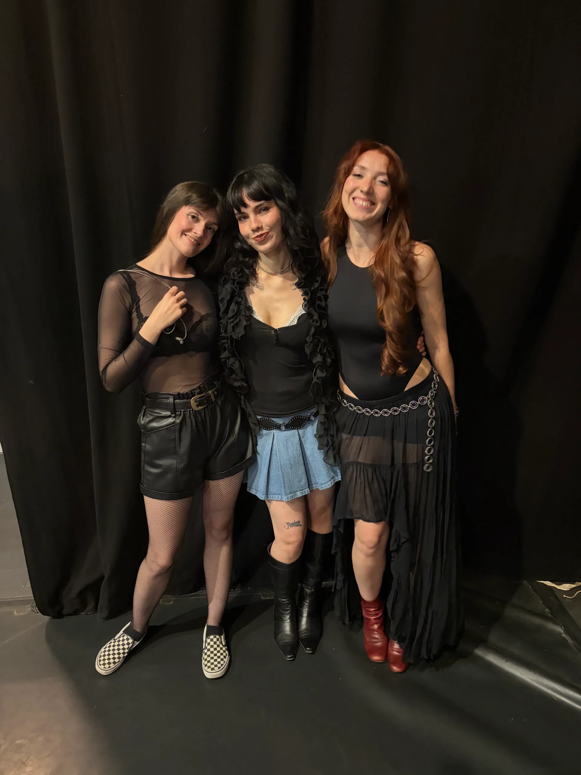 Cassily et son groupe en backstage